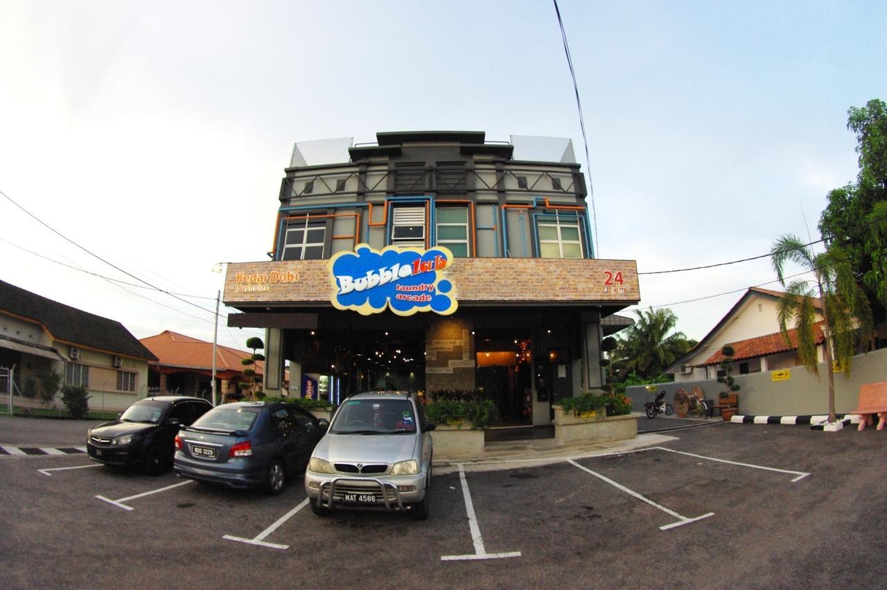 Tube Hotel Klebang Melaka Zewnętrze zdjęcie