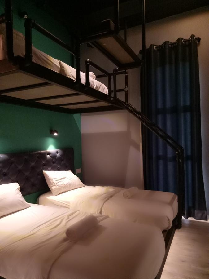 Tube Hotel Klebang Melaka Zewnętrze zdjęcie