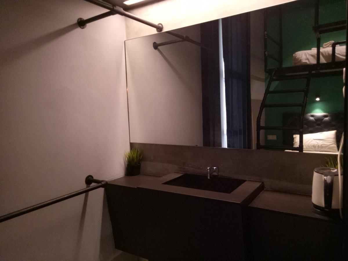Tube Hotel Klebang Melaka Zewnętrze zdjęcie